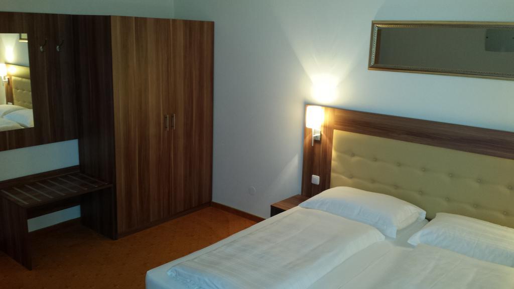 Stiftshotel Garsten ชไตอาร์ ห้อง รูปภาพ